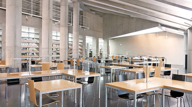 図書館自由見学