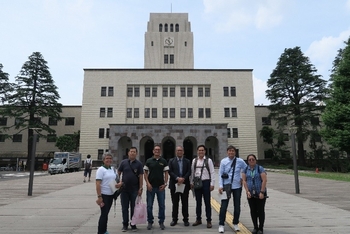 De La Salle University facility management staffs visit Tokyo Tech.