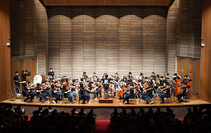 Orchestra performing at 2022 Tokyo Tech Festival