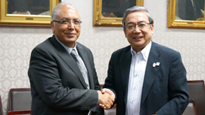 エジプト日本科学技術大学(E-JUST)学長が三島学長を表敬訪問