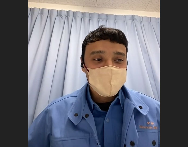 自身の就職活動について話すミリザティ・マルグプさん(東工大OB)