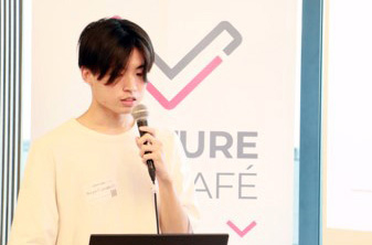 藤崎伊久哉さん