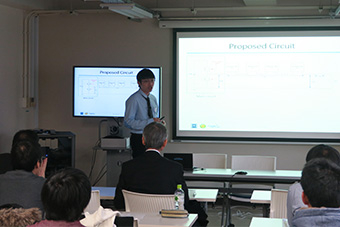 帰国前報告会でのTAIST学生の研究成果発表