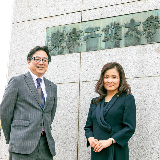 （左から）大嶋洋一 東京工業大学 副学長／オープンイノベーション機構 教授、飯田香緒里 東京医科歯科大学 副理事