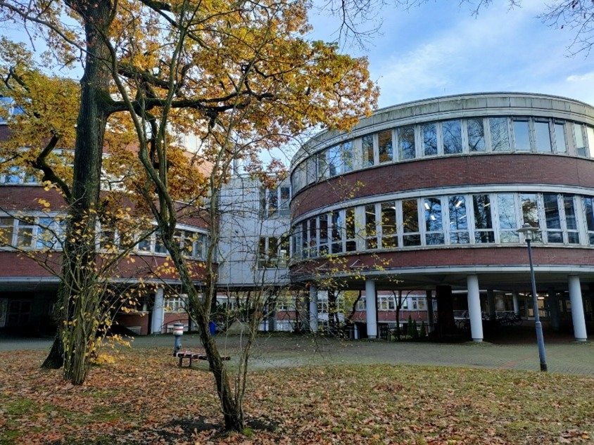  IAESTE／理工系学生のための国際インターンシップ （デュースブルク・エッセン大学 2024年10月1日～2024年11月30日）